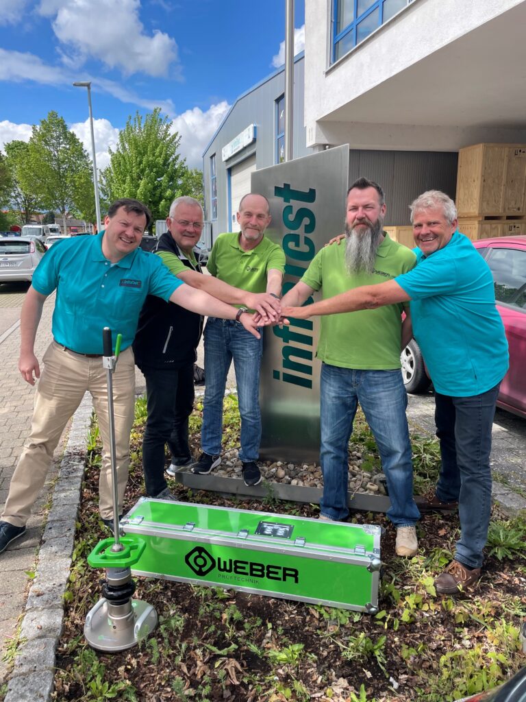 WEBER Prüftechnik mit infraTest Prüftechnik GmbH.